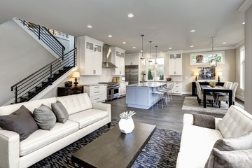 KMK Luxury Property